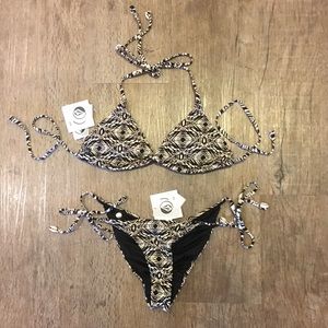 NWT Volcom Bikini